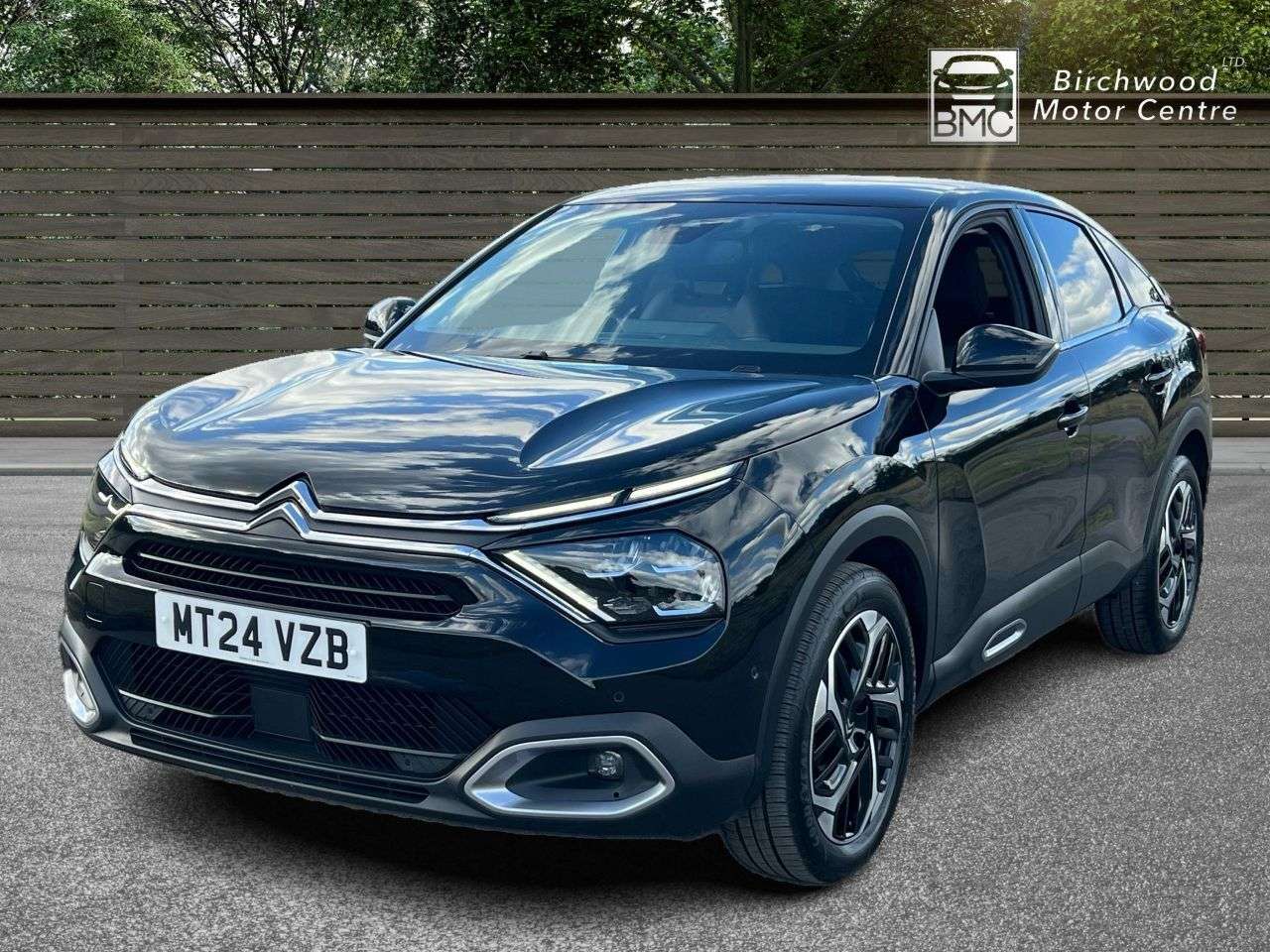A 2024 CITROEN C4 1.2 PureTech MAX Hatchback 5dr Petrol EAT8 Euro 6 (s/s) (130 ps) FULL SERVI A 2024 CITROEN C4 1.2 PureTech MAX Hatchback 5dr Petrol EAT8 Euro 6 (s/s) (130 ps) FULL SERVI