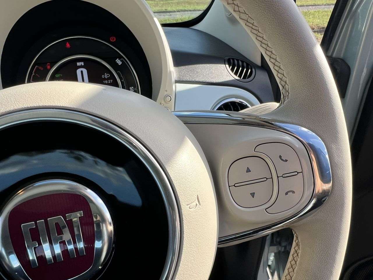 2024 FIAT 500 2024 FIAT 500