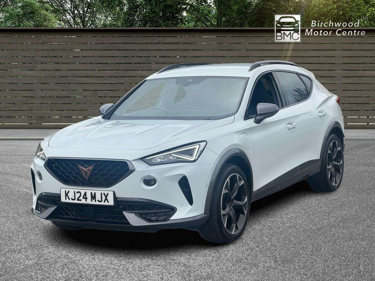 A 2024 CUPRA FORMENTOR 1.4 eHybrid 12.8kWh V2 SUV 5dr Petrol Plug-in Hybrid DSG Euro 6 (s/s) (204 A 2024 CUPRA FORMENTOR 1.4 eHybrid 12.8kWh V2 SUV 5dr Petrol Plug-in Hybrid DSG Euro 6 (s/s) (204
