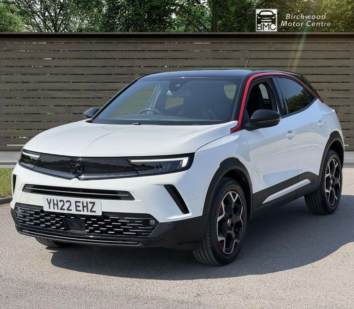 A 2022 VAUXHALL MOKKA 1.2 Turbo SRi Premium SUV 5dr Petrol Auto Euro 6 (s/s) (130 ps) A 2022 VAUXHALL MOKKA 1.2 Turbo SRi Premium SUV 5dr Petrol Auto Euro 6 (s/s) (130 ps)