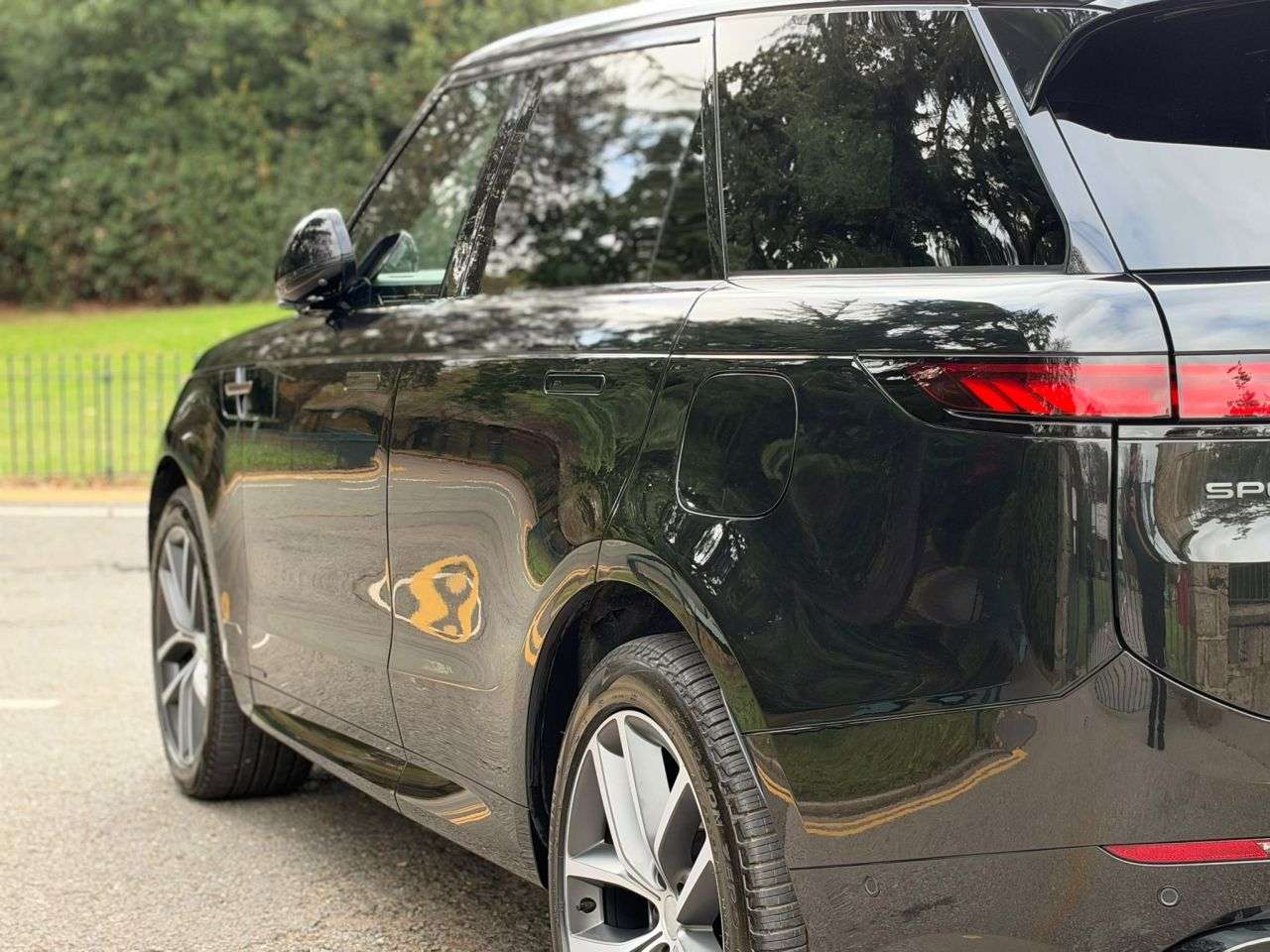 2024 LAND ROVER RANGE ROVER SPORT 2024 LAND ROVER RANGE ROVER SPORT