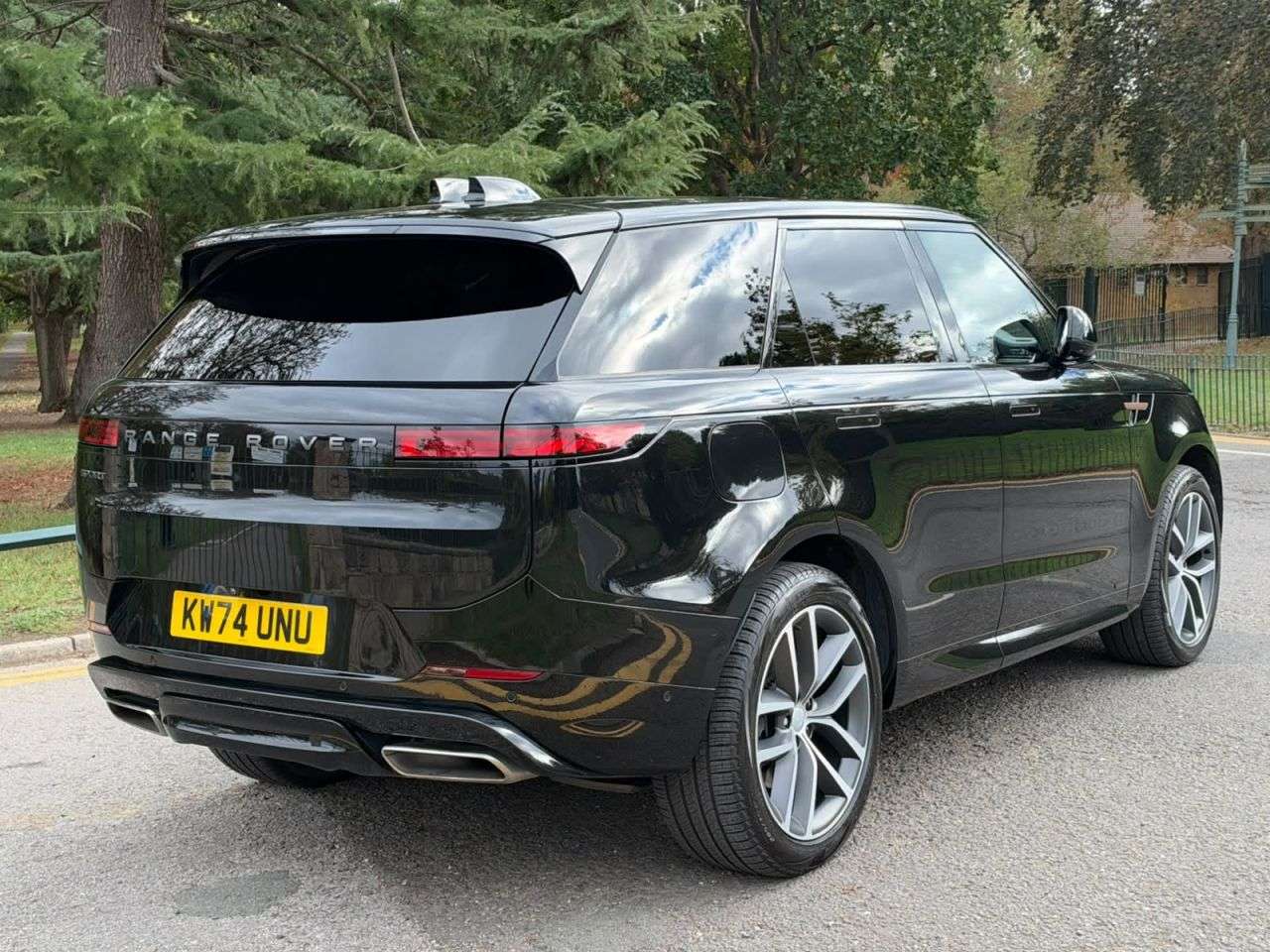 2024 LAND ROVER RANGE ROVER SPORT 2024 LAND ROVER RANGE ROVER SPORT