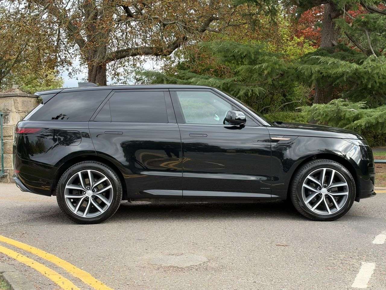 2024 LAND ROVER RANGE ROVER SPORT 2024 LAND ROVER RANGE ROVER SPORT