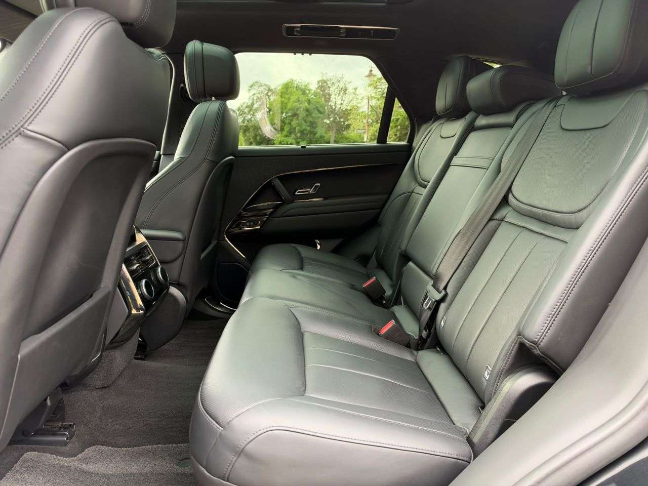 2024 LAND ROVER RANGE ROVER SPORT 2024 LAND ROVER RANGE ROVER SPORT