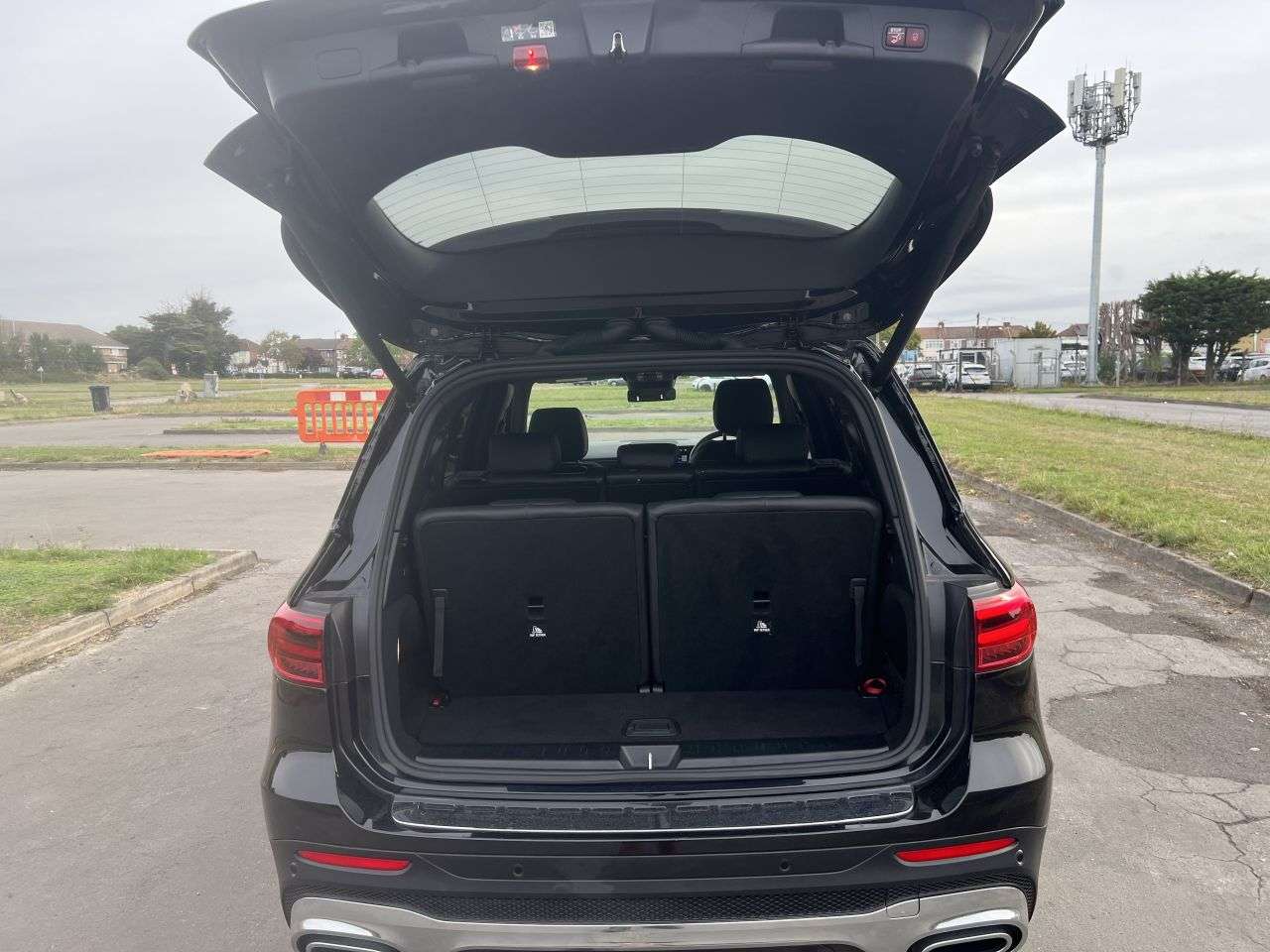 2025 MERCEDES-BENZ GLB 2025 MERCEDES-BENZ GLB