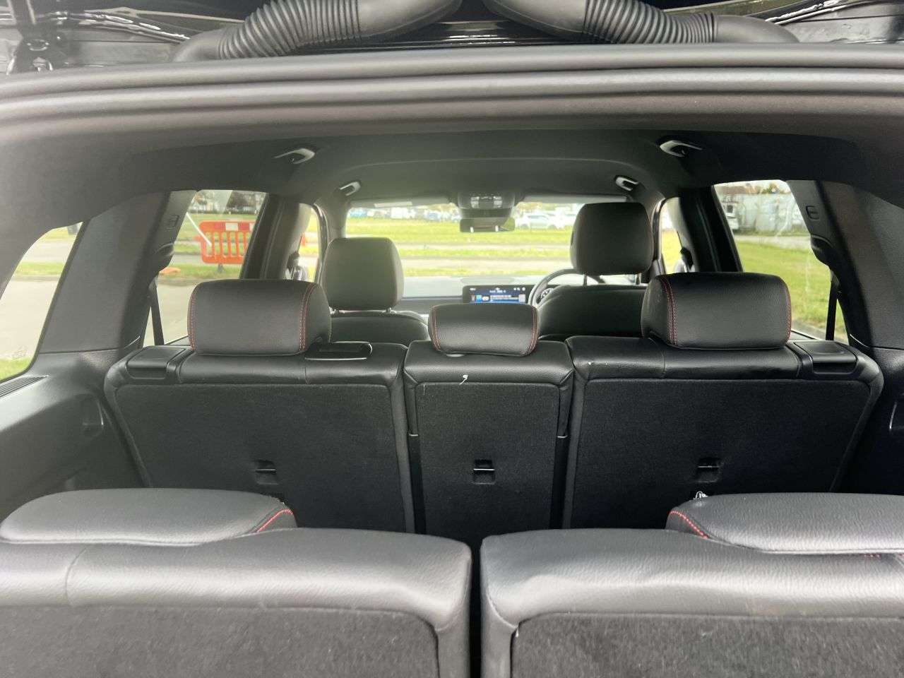 2025 MERCEDES-BENZ GLB 2025 MERCEDES-BENZ GLB