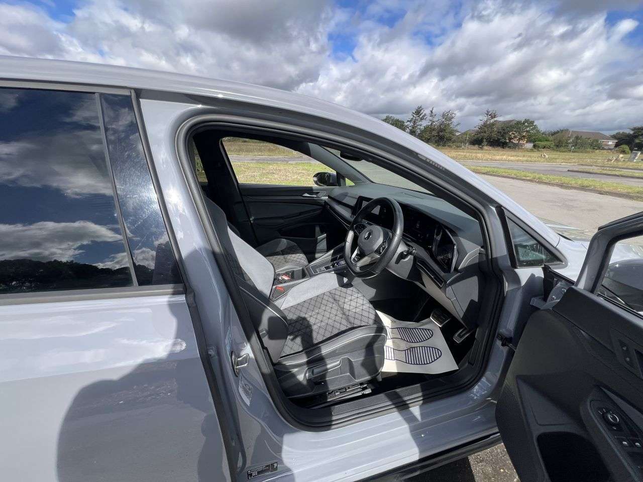 2021 VOLKSWAGEN GOLF 2021 VOLKSWAGEN GOLF