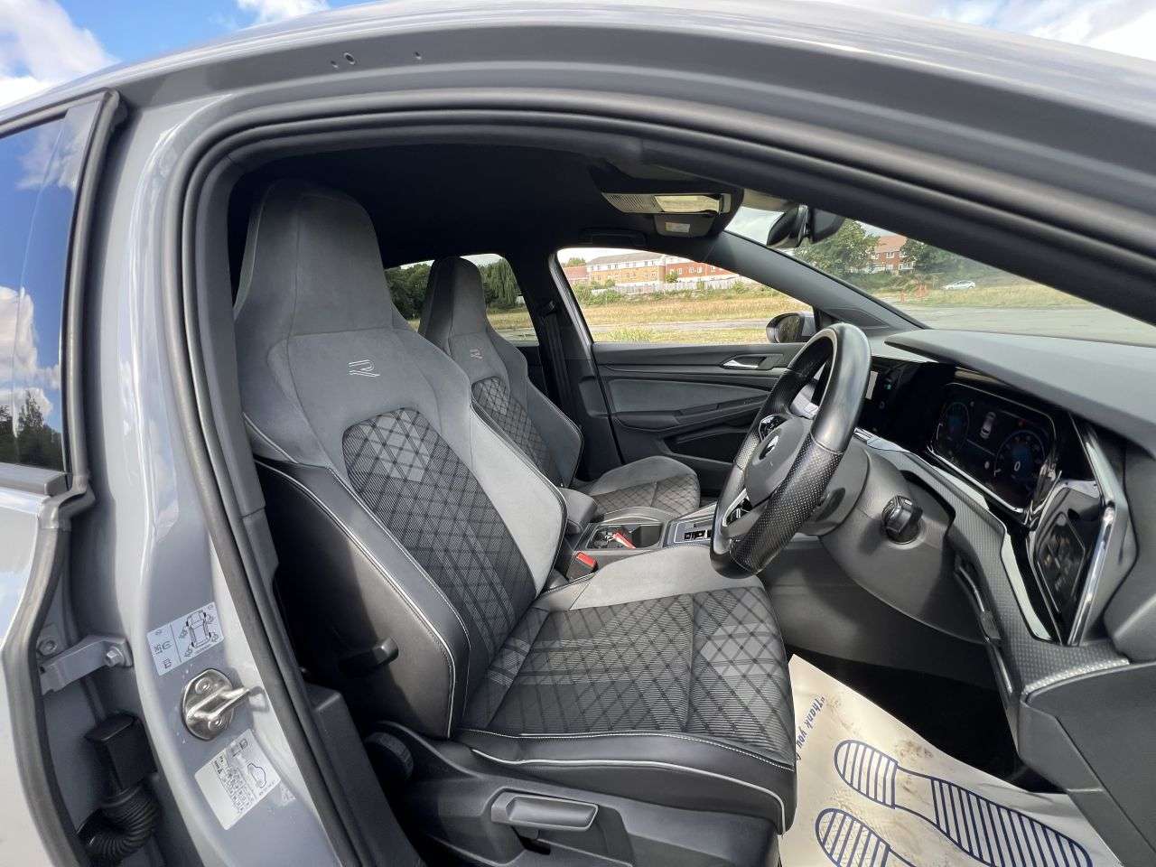 2021 VOLKSWAGEN GOLF 2021 VOLKSWAGEN GOLF