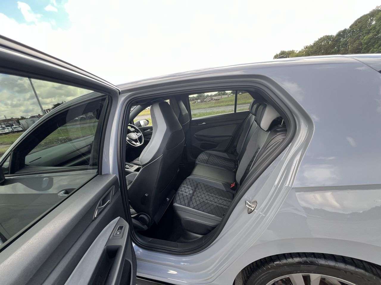 2021 VOLKSWAGEN GOLF 2021 VOLKSWAGEN GOLF