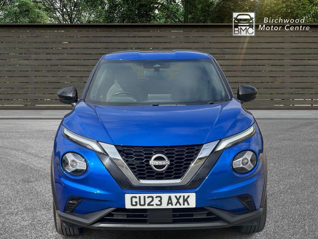 A 2023 NISSAN JUKE 1.0 DIG-T N-Connecta SUV 5dr Petrol Manual Euro 6 (s/s) (114 ps) A 2023 NISSAN JUKE 1.0 DIG-T N-Connecta SUV 5dr Petrol Manual Euro 6 (s/s) (114 ps)
