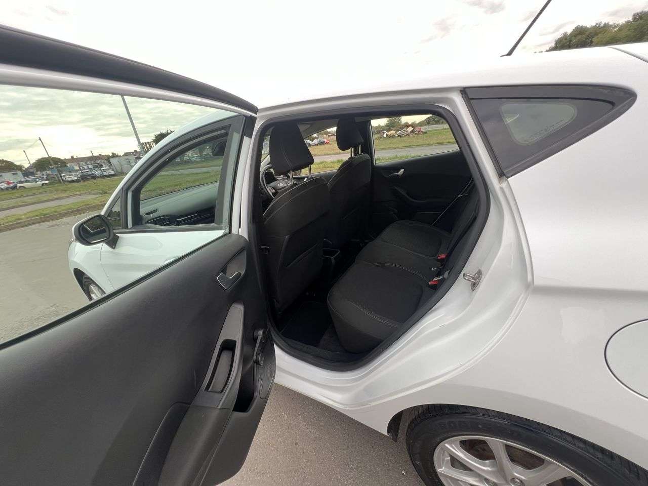 2018 FORD FIESTA 2018 FORD FIESTA