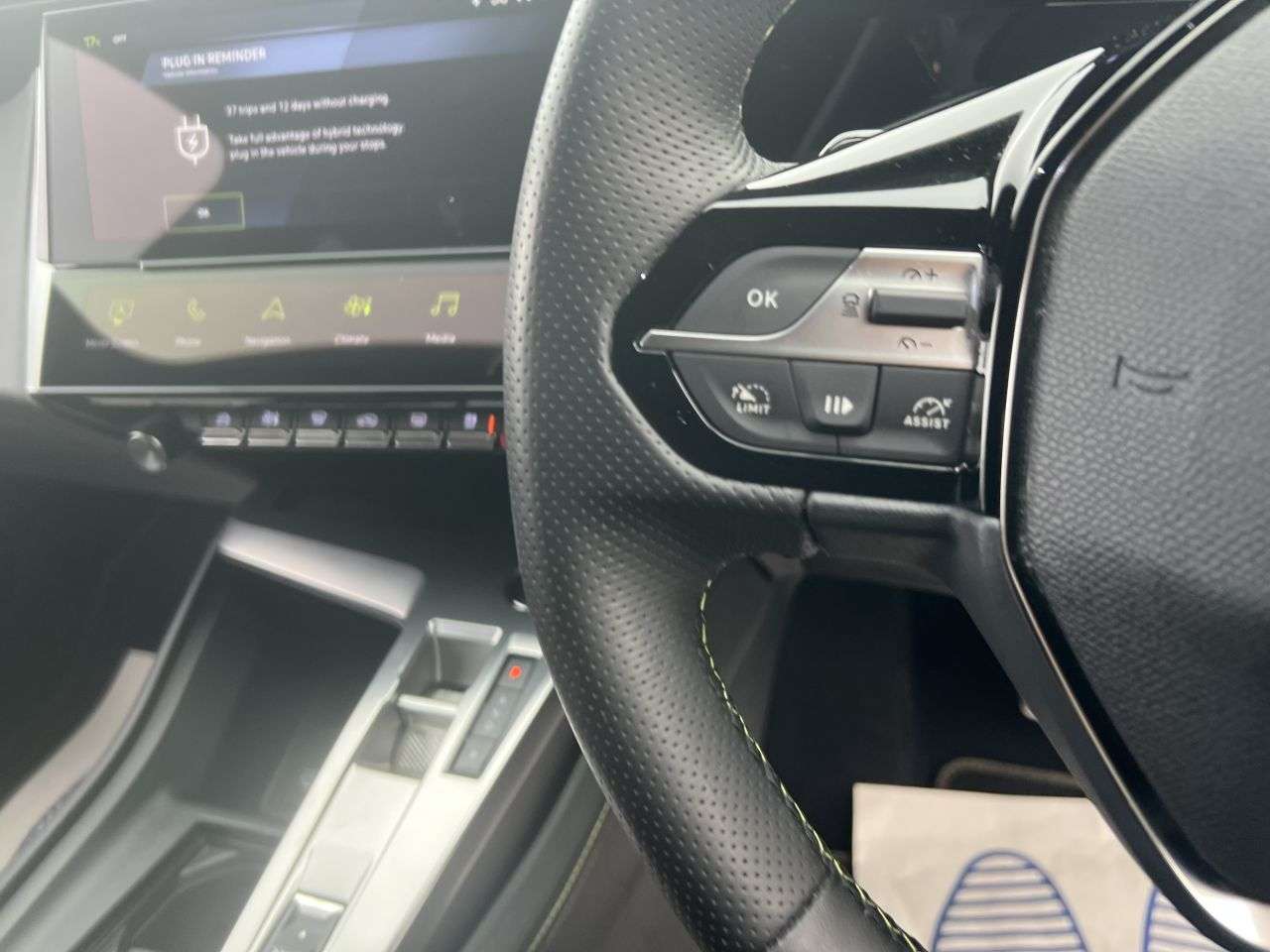 2024 PEUGEOT 308 2024 PEUGEOT 308