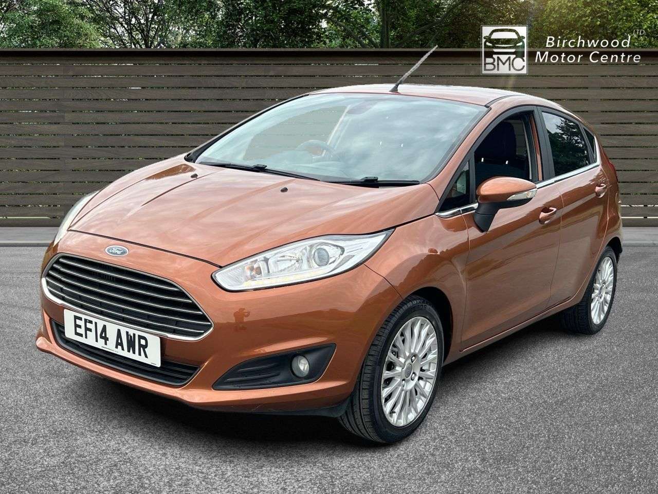 A 2014 FORD FIESTA 1.0T EcoBoost Titanium Hatchback 5dr Petrol Powershift Euro 5 (100 ps) SERV A 2014 FORD FIESTA 1.0T EcoBoost Titanium Hatchback 5dr Petrol Powershift Euro 5 (100 ps) SERV