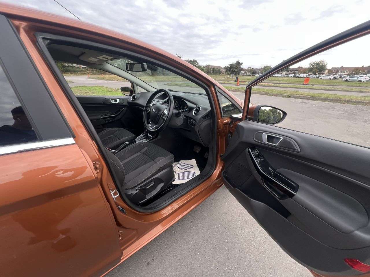 2014 FORD FIESTA 2014 FORD FIESTA