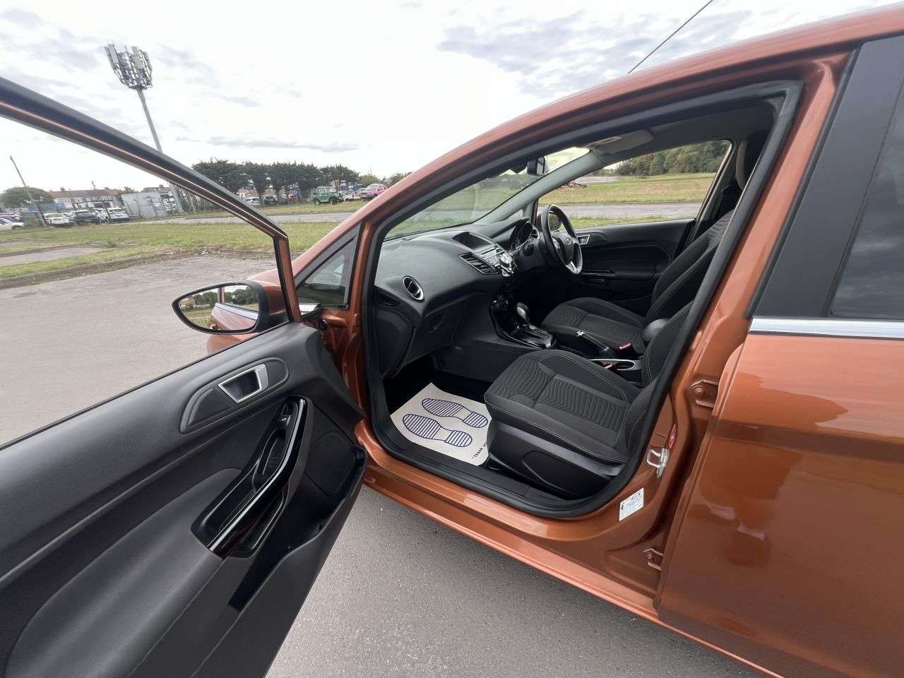 2014 FORD FIESTA 2014 FORD FIESTA
