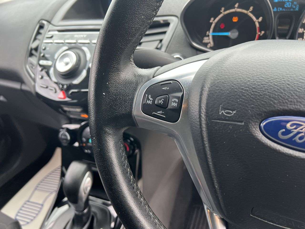 2014 FORD FIESTA 2014 FORD FIESTA