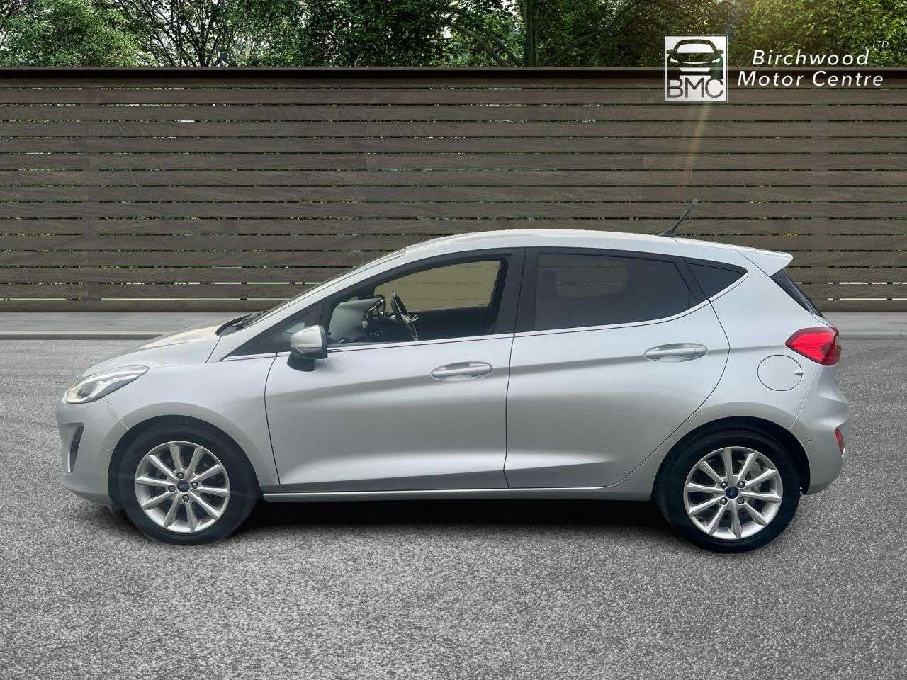 A 2018 FORD FIESTA 1.0T EcoBoost Titanium Hatchback 5dr Petrol Auto Euro 6 (s/s) (100 ps) SERV A 2018 FORD FIESTA 1.0T EcoBoost Titanium Hatchback 5dr Petrol Auto Euro 6 (s/s) (100 ps) SERV