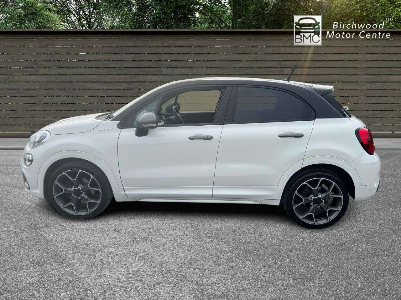A 2022 FIAT 500X 1.3 FireFly Turbo Sport SUV 5dr Petrol DCT Euro 6 (s/s) (150 ps) A 2022 FIAT 500X 1.3 FireFly Turbo Sport SUV 5dr Petrol DCT Euro 6 (s/s) (150 ps)