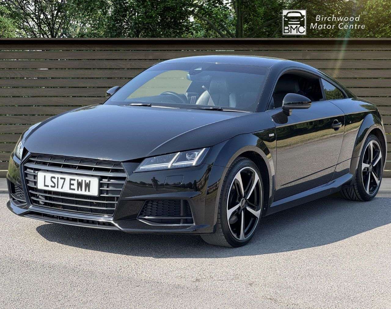 A 2017 AUDI TT 2.0 TFSI Black Edition Coupe 3dr Petrol S Tronic quattro Euro 6 (s/s) (230 A 2017 AUDI TT 2.0 TFSI Black Edition Coupe 3dr Petrol S Tronic quattro Euro 6 (s/s) (230