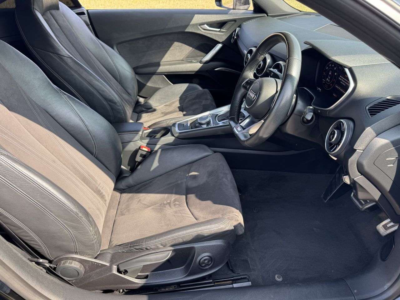 2017 AUDI TT 2017 AUDI TT