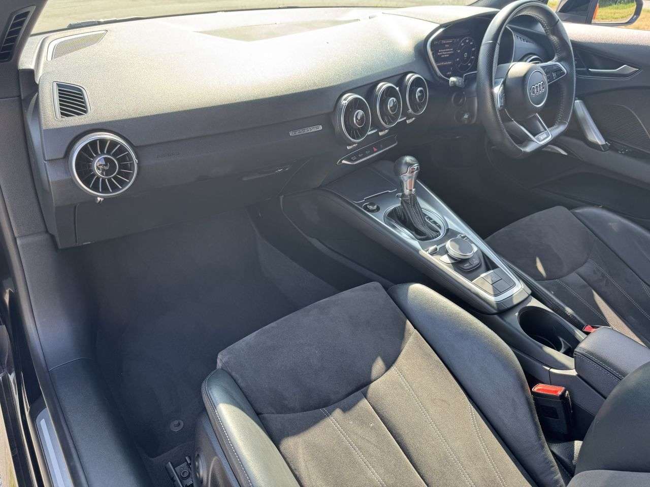 2017 AUDI TT 2017 AUDI TT