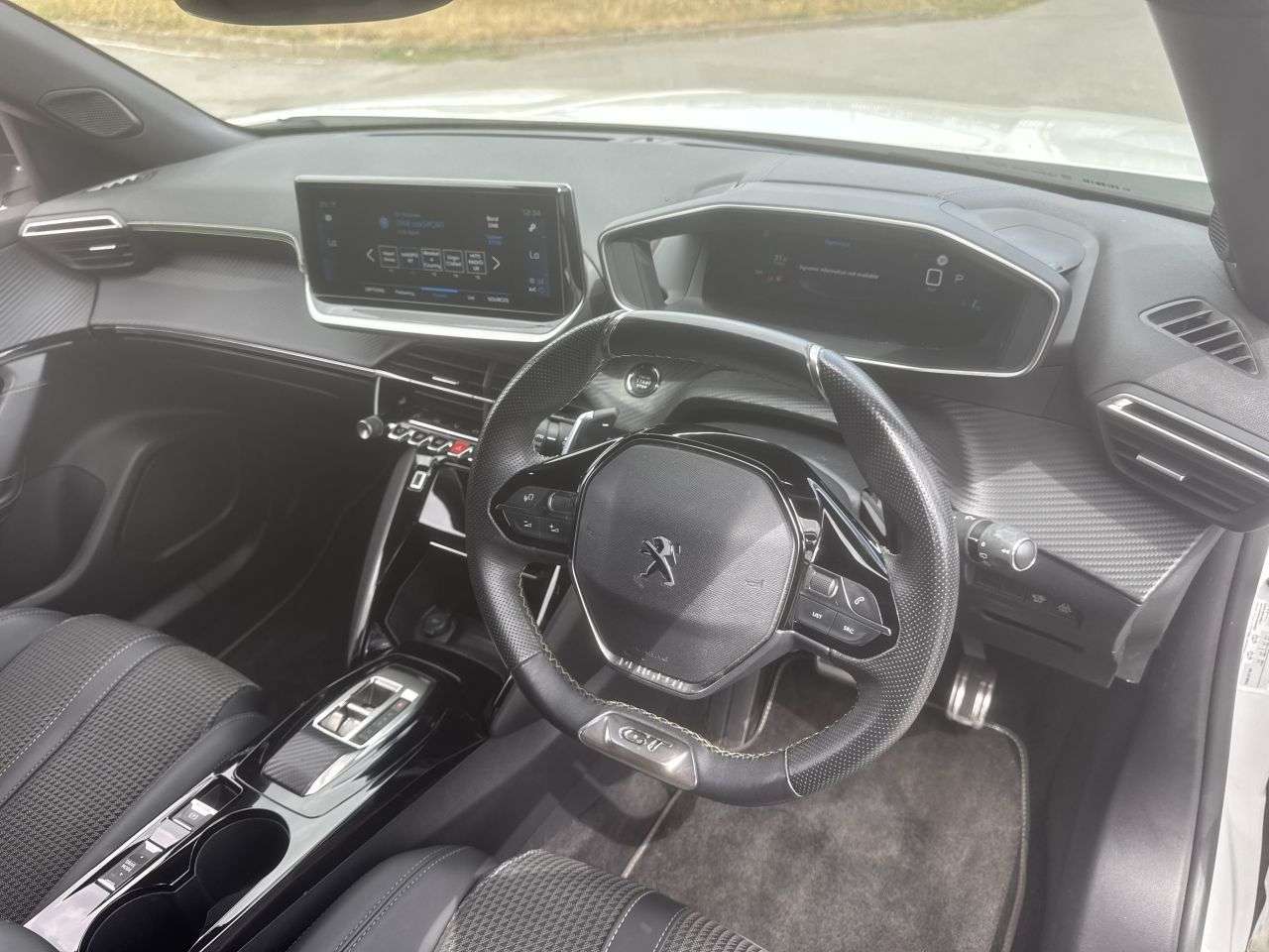 2023 PEUGEOT 2008 2023 PEUGEOT 2008