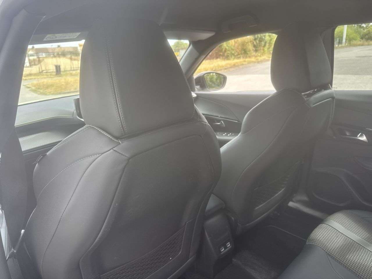 2023 PEUGEOT 2008 2023 PEUGEOT 2008