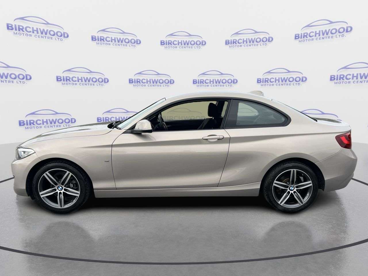 A 2015 BMW 2 SERIES 1.5 218i Sport Coupe 2dr Petrol Manual Euro 6 (s/s) (136 ps) HISTORY A 2015 BMW 2 SERIES 1.5 218i Sport Coupe 2dr Petrol Manual Euro 6 (s/s) (136 ps) HISTORY
