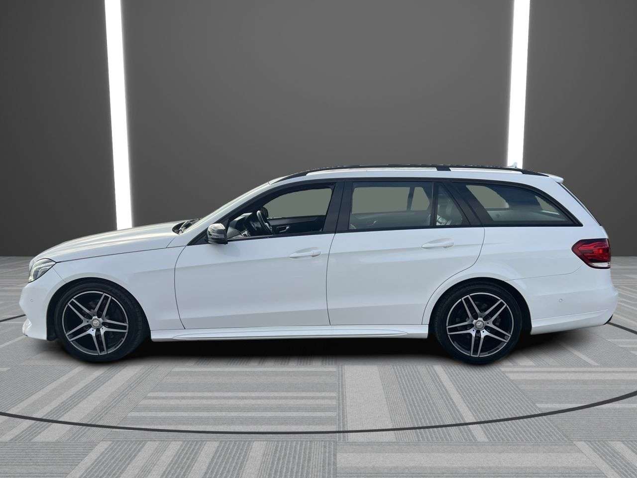 A 2016 MERCEDES E CLASS E220 BLUETEC AMG NIGHT EDITION A 2016 MERCEDES E CLASS E220 BLUETEC AMG NIGHT EDITION