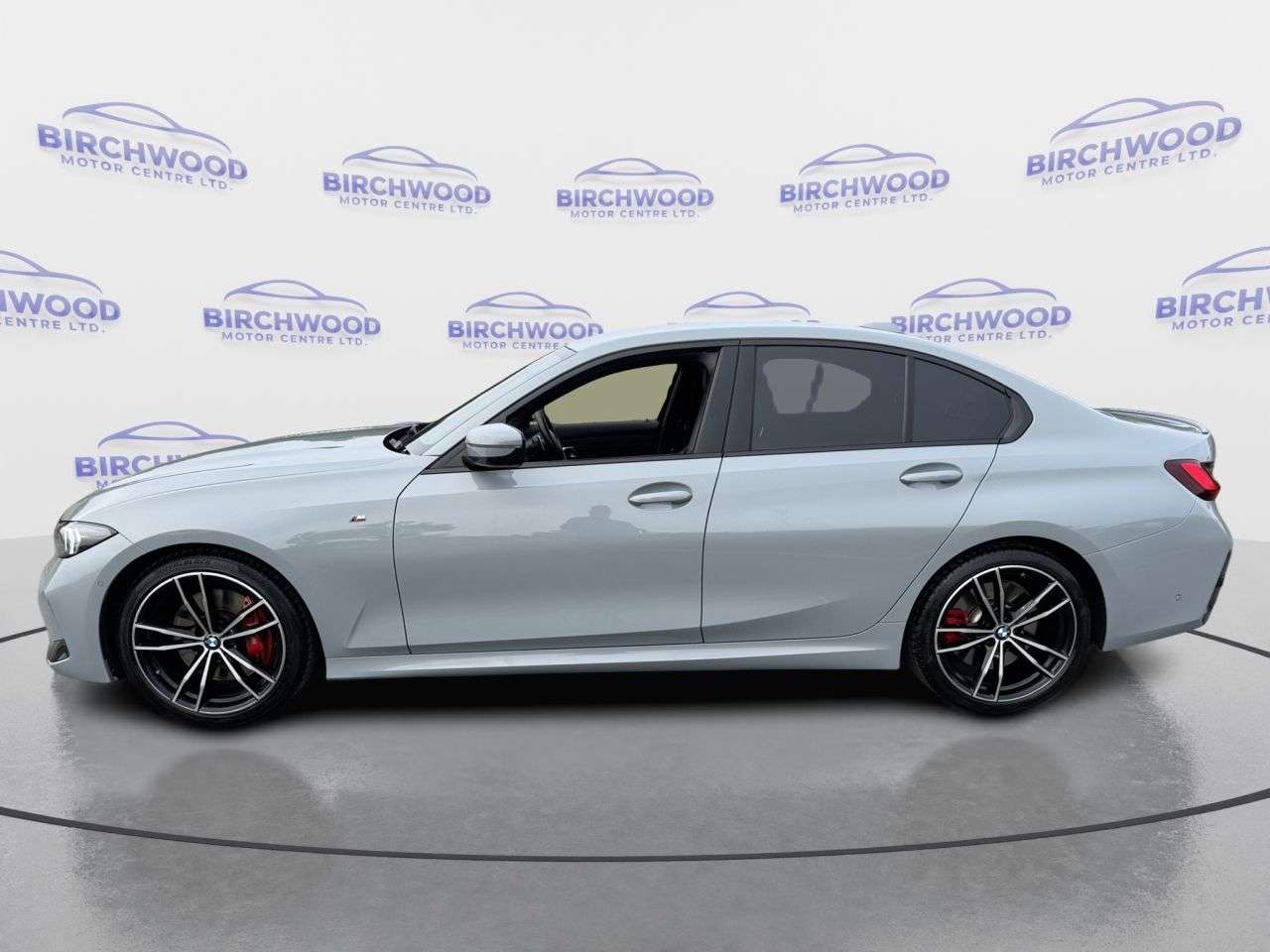 A 2024 BMW 3 SERIES 2.0 320i M Sport Saloon 4dr Petrol Auto Euro 6 (s/s) (184 ps) FULL SERVICE A 2024 BMW 3 SERIES 2.0 320i M Sport Saloon 4dr Petrol Auto Euro 6 (s/s) (184 ps) FULL SERVICE
