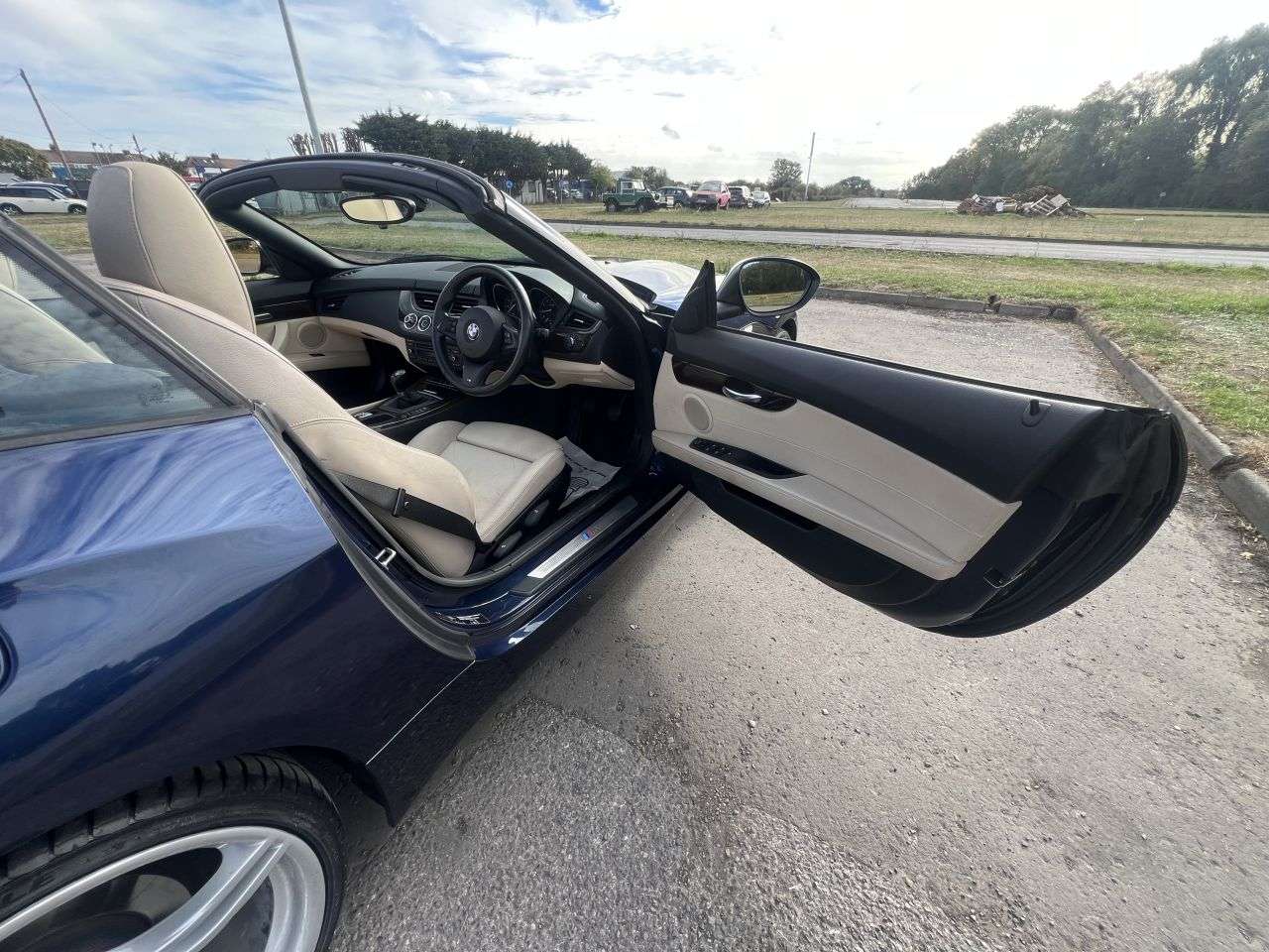 2012 BMW Z4 2012 BMW Z4