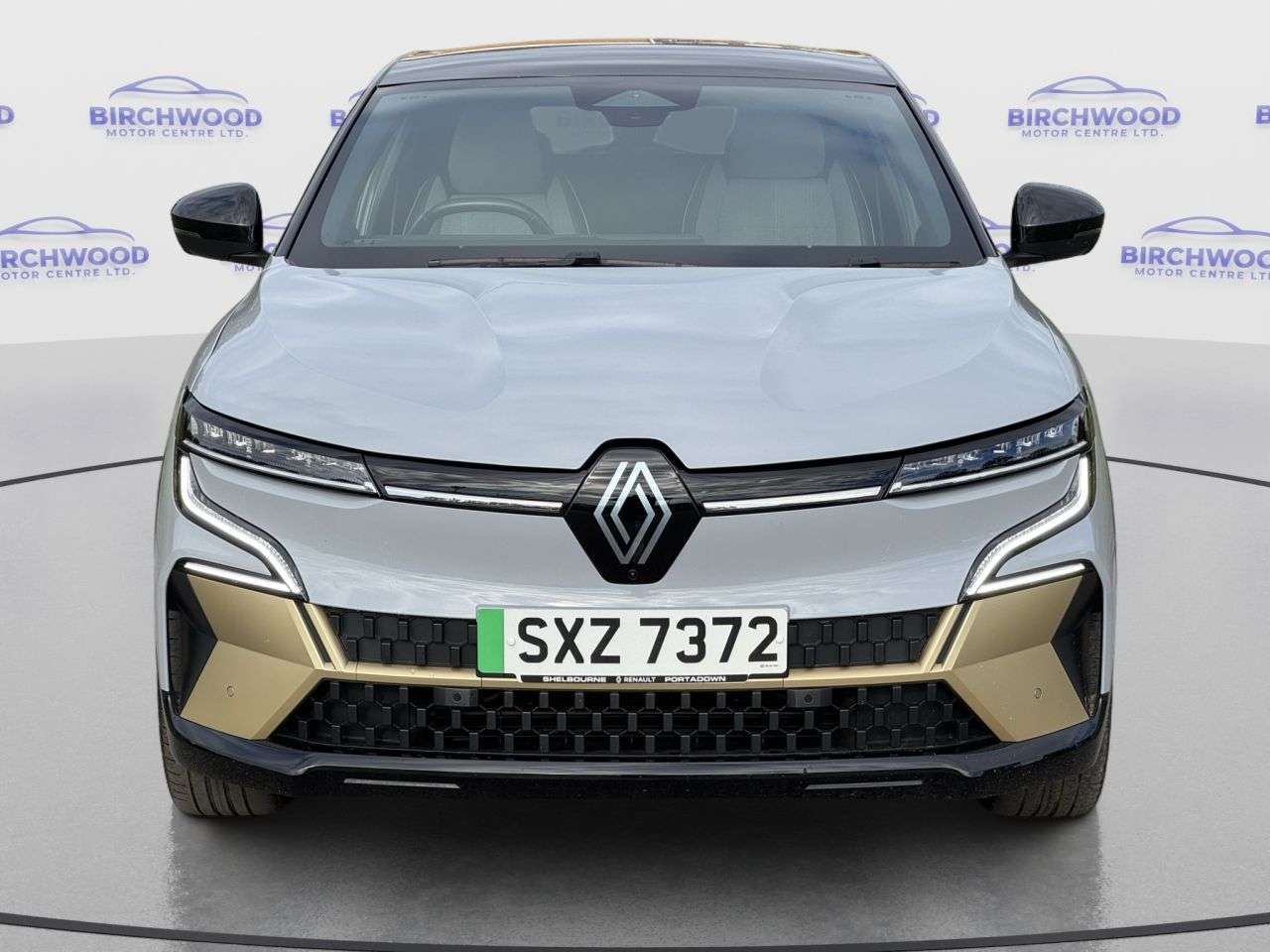 A 2023 RENAULT MEGANE 60kWh iconic Hatchback 5dr Electric Auto (optimum charge) (220 ps) FULL SER A 2023 RENAULT MEGANE 60kWh iconic Hatchback 5dr Electric Auto (optimum charge) (220 ps) FULL SER