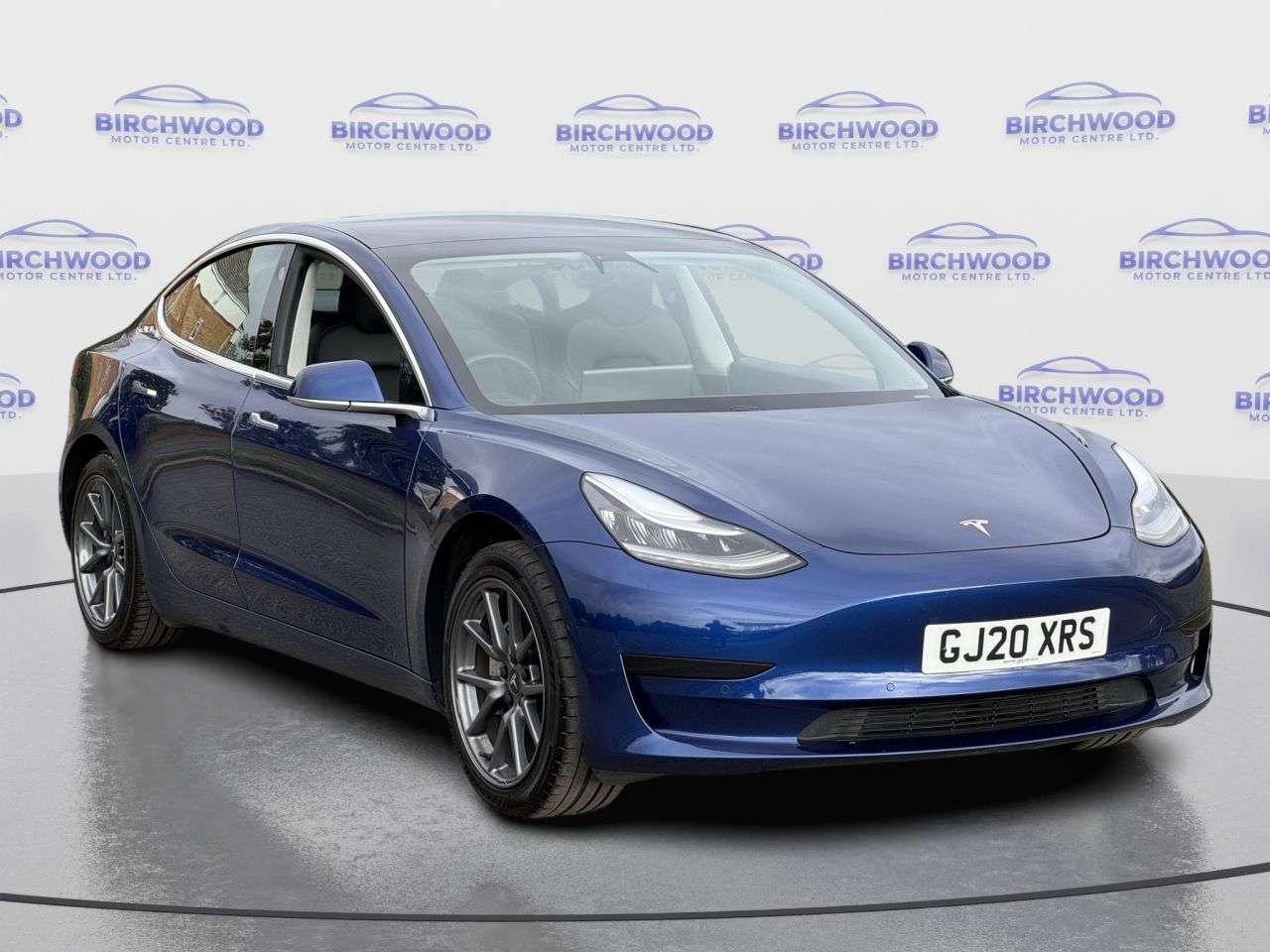 A 2020 TESLA MODEL 3 Standard Range Plus Saloon 4dr Electric Auto RWD (241 bhp) A 2020 TESLA MODEL 3 Standard Range Plus Saloon 4dr Electric Auto RWD (241 bhp)