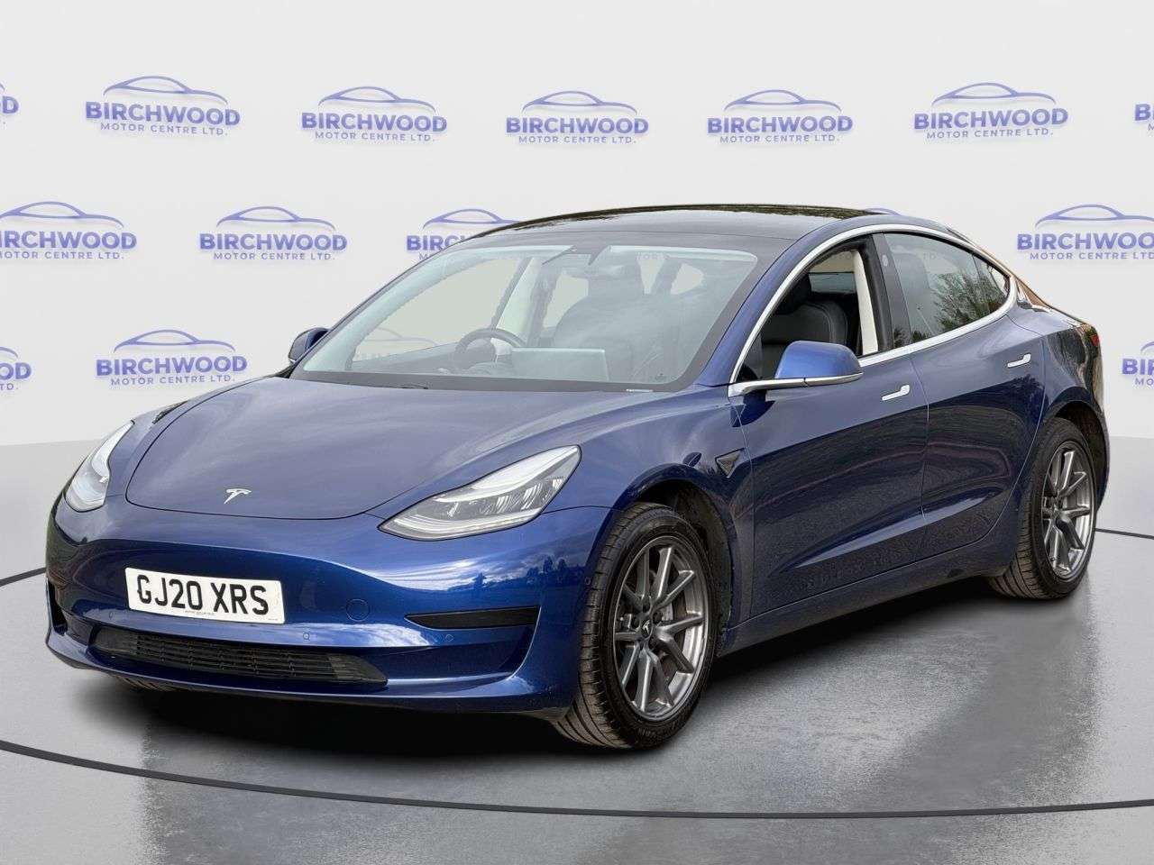 A 2020 TESLA MODEL 3 Standard Range Plus Saloon 4dr Electric Auto RWD (241 bhp) A 2020 TESLA MODEL 3 Standard Range Plus Saloon 4dr Electric Auto RWD (241 bhp)