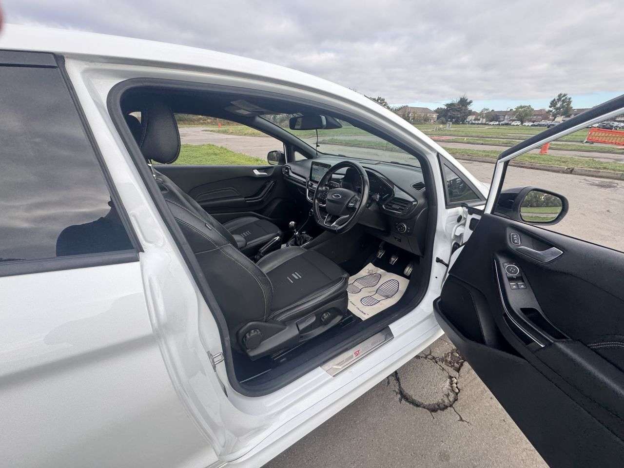 2018 FORD FIESTA 2018 FORD FIESTA
