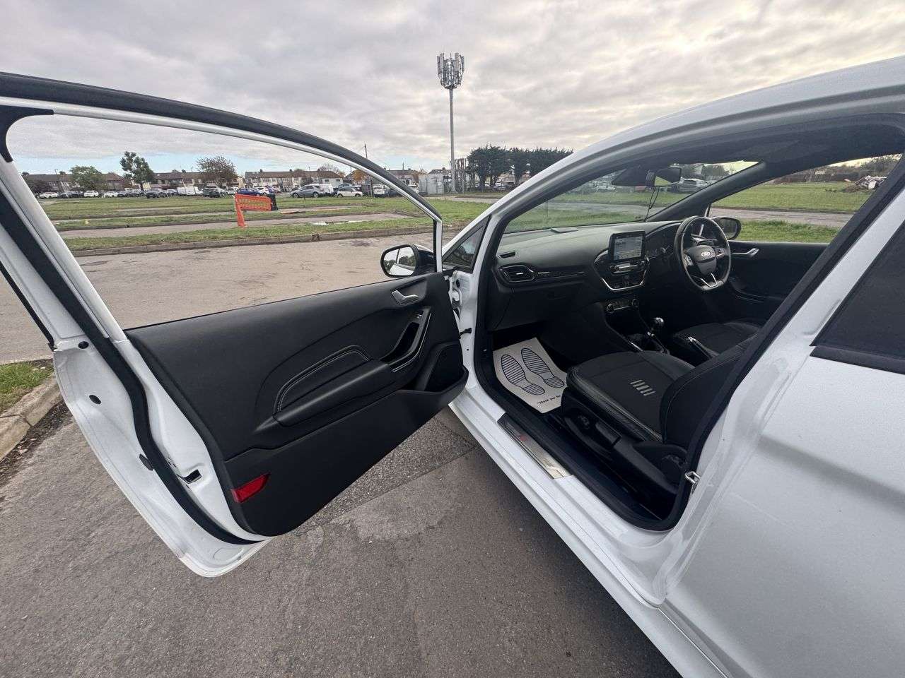 2018 FORD FIESTA 2018 FORD FIESTA