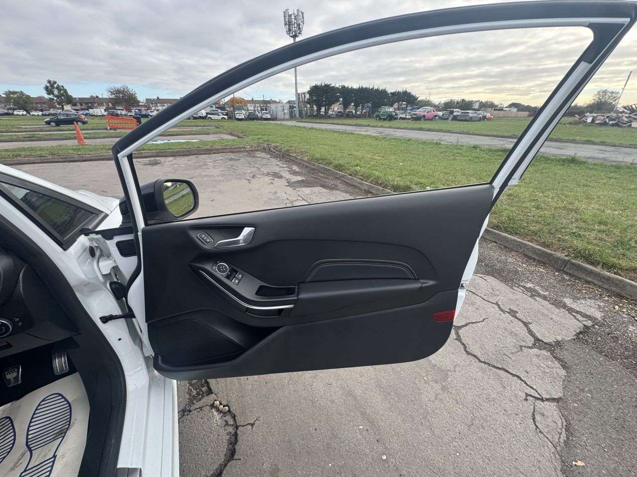 2018 FORD FIESTA 2018 FORD FIESTA