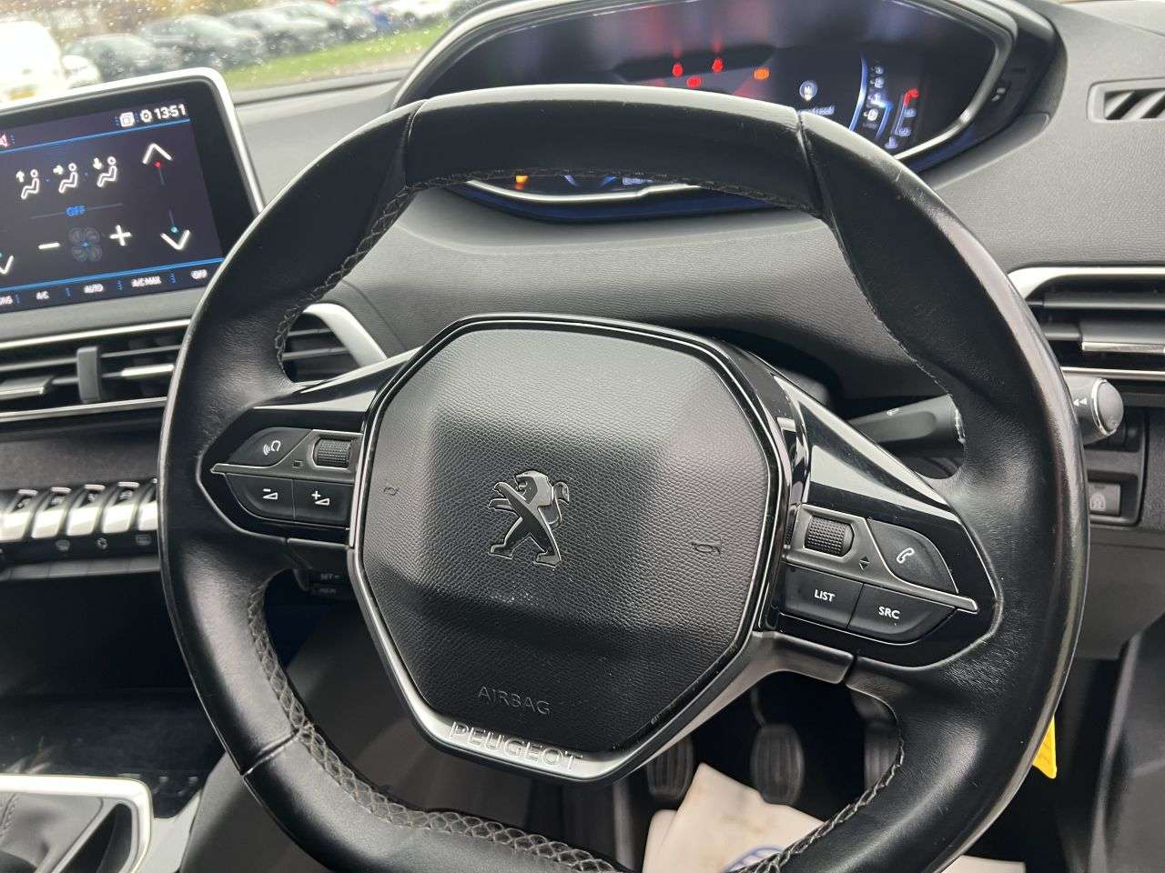2019 PEUGEOT 3008 2019 PEUGEOT 3008
