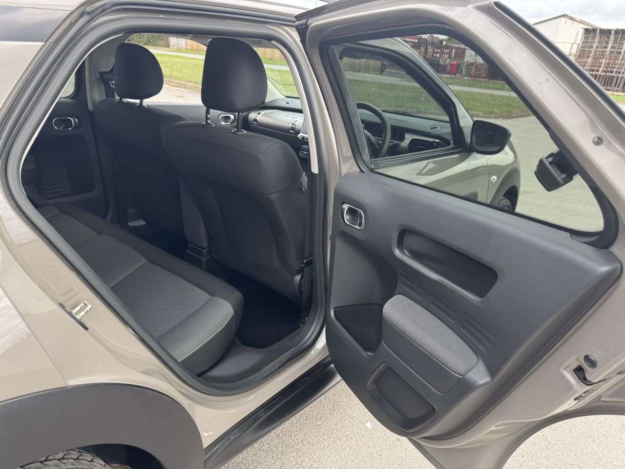 2015 CITROEN C4 CACTUS 2015 CITROEN C4 CACTUS