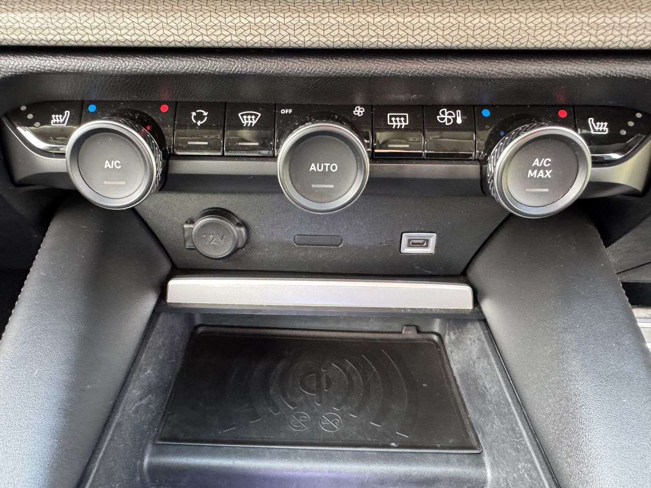 2022 CITROEN C5 X 2022 CITROEN C5 X
