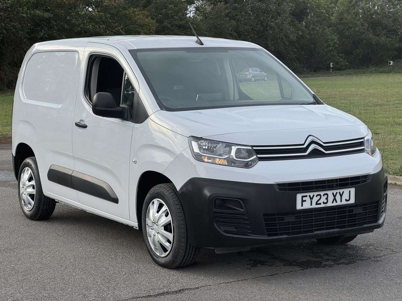 A 2023 CITROEN BERLINGO 1.5 BlueHDi 1000 Enterprise Edition M Panel Van 5dr Diesel Manual SWB Euro A 2023 CITROEN BERLINGO 1.5 BlueHDi 1000 Enterprise Edition M Panel Van 5dr Diesel Manual SWB Euro