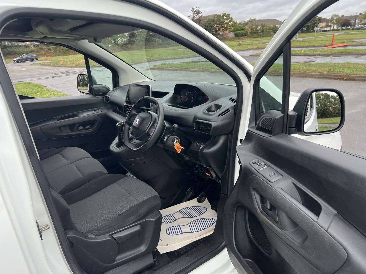 2020 PEUGEOT PARTNER 2020 PEUGEOT PARTNER