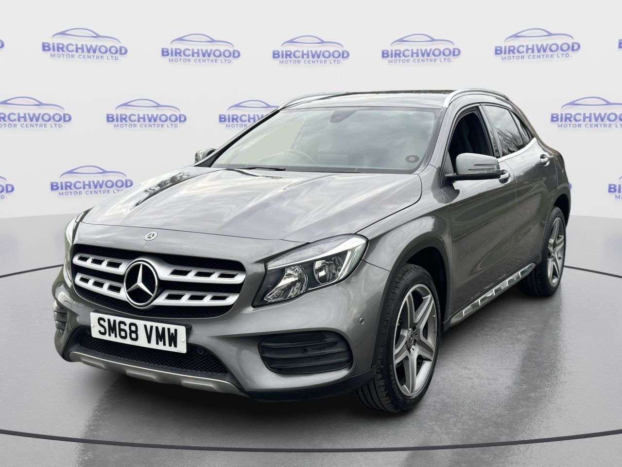 A 2018 MERCEDES-BENZ 180 1.6 GLA200 AMG Line (Executive) SUV 5dr Petrol 7G-DCT Euro 6 (s/s) (156 ps) A 2018 MERCEDES-BENZ 180 1.6 GLA200 AMG Line (Executive) SUV 5dr Petrol 7G-DCT Euro 6 (s/s) (156 ps)