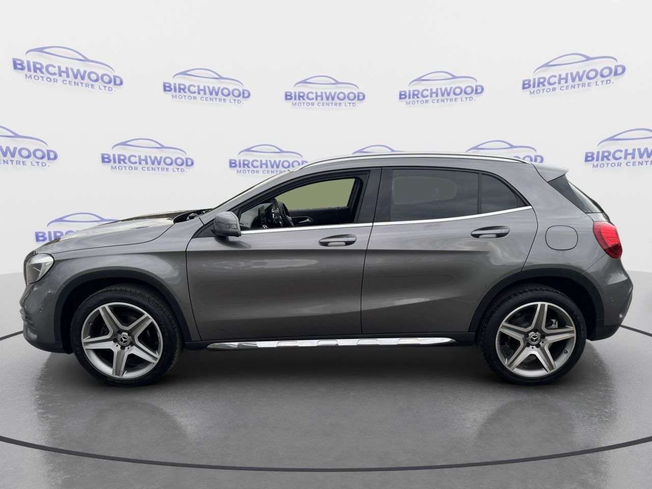 A 2018 MERCEDES-BENZ 180 1.6 GLA200 AMG Line (Executive) SUV 5dr Petrol 7G-DCT Euro 6 (s/s) (156 ps) A 2018 MERCEDES-BENZ 180 1.6 GLA200 AMG Line (Executive) SUV 5dr Petrol 7G-DCT Euro 6 (s/s) (156 ps)
