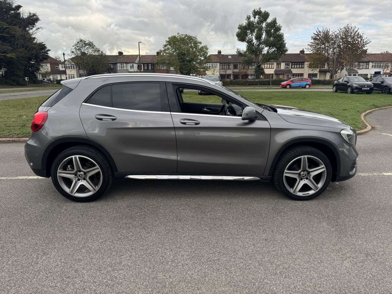 2018 MERCEDES-BENZ 180 2018 MERCEDES-BENZ 180