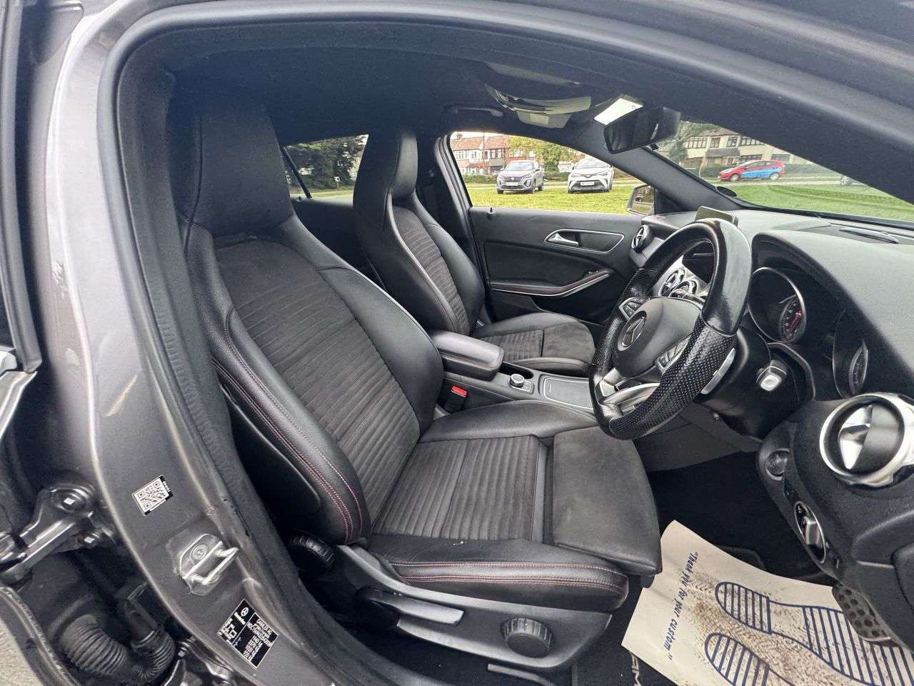 2018 MERCEDES-BENZ 180 2018 MERCEDES-BENZ 180