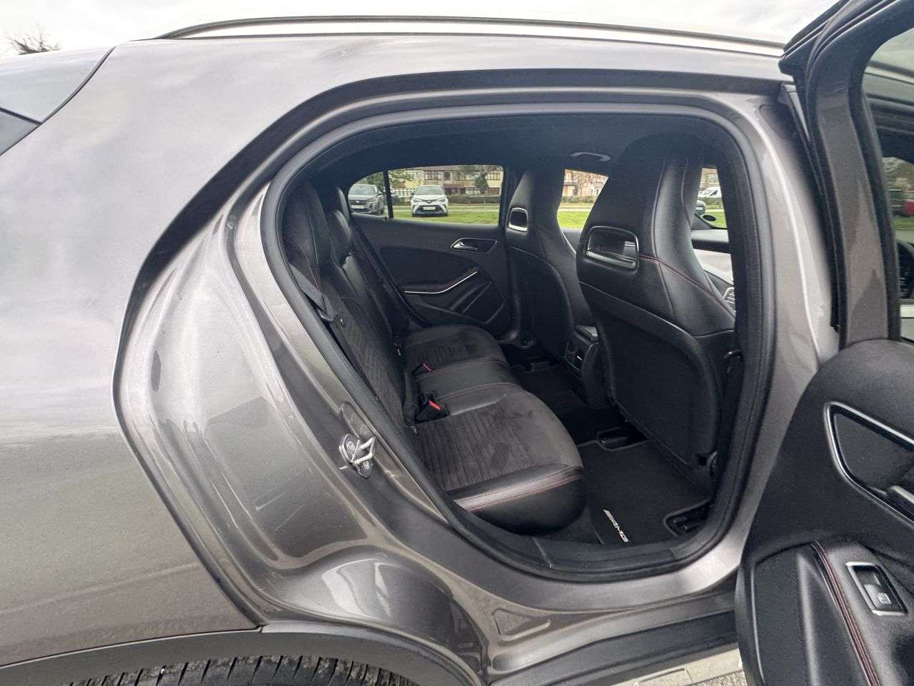 2018 MERCEDES-BENZ 180 2018 MERCEDES-BENZ 180