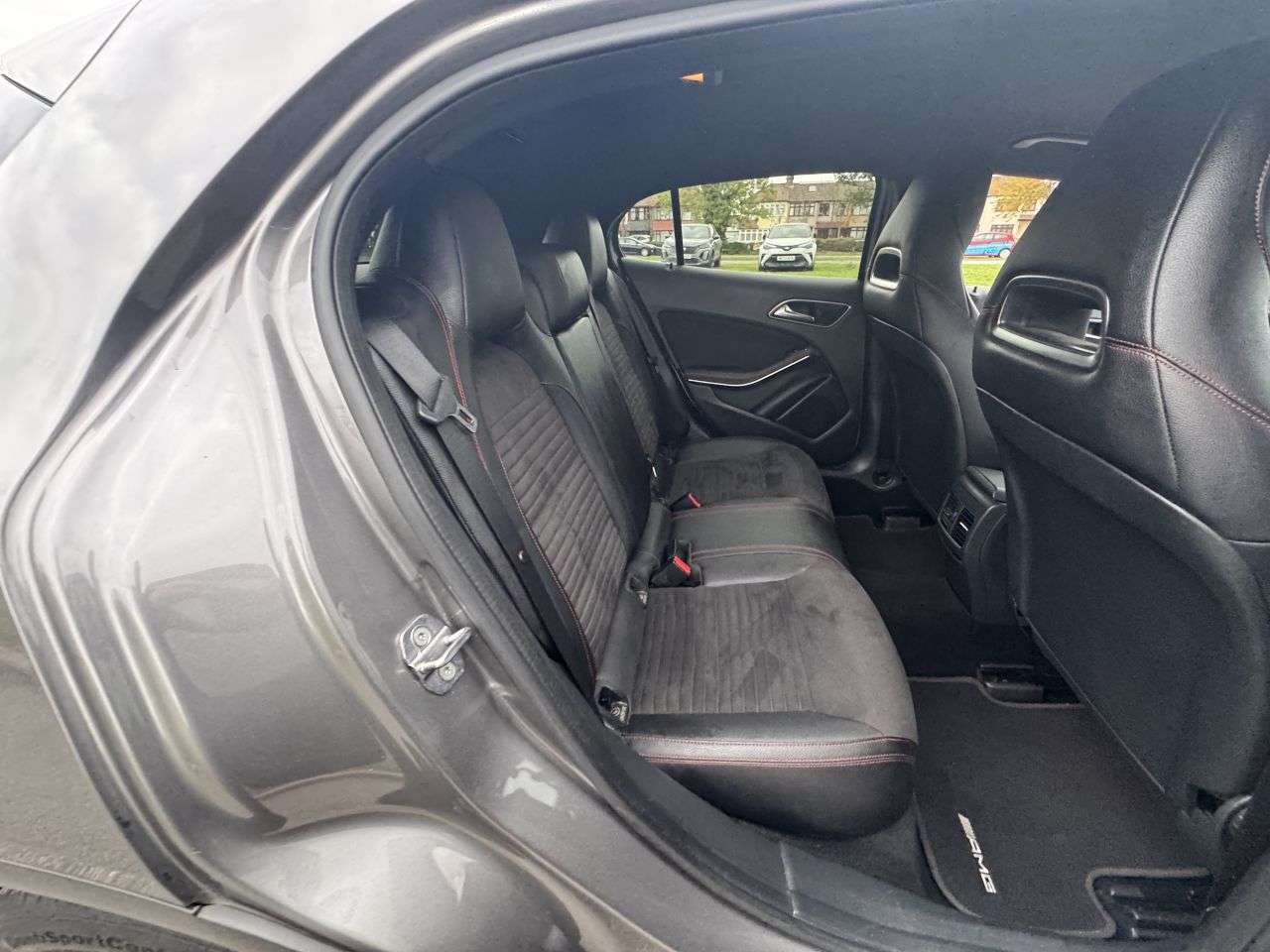 2018 MERCEDES-BENZ 180 2018 MERCEDES-BENZ 180