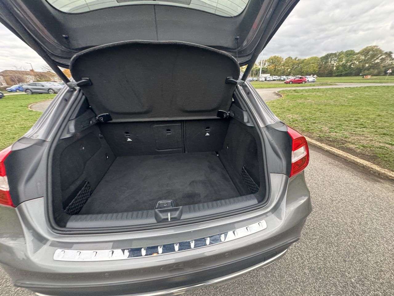 2018 MERCEDES-BENZ 180 2018 MERCEDES-BENZ 180