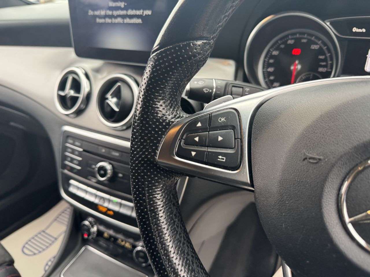 2018 MERCEDES-BENZ 180 2018 MERCEDES-BENZ 180